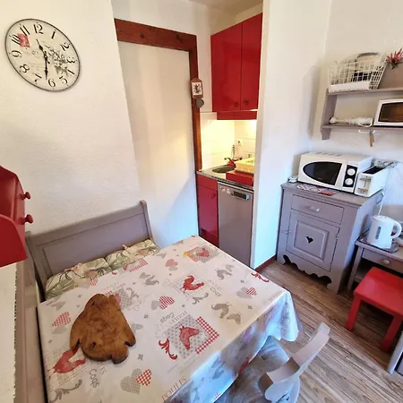 Club - 2/3 Personnes 17 M² Mae-2988 *